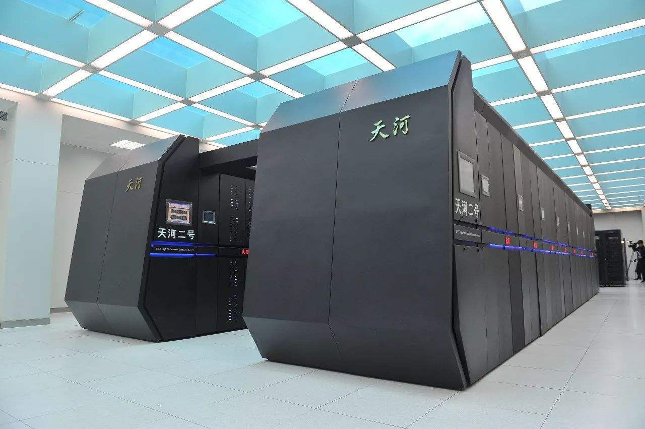 超级计算机上INTEVA进口液冷快速接头的应用解析